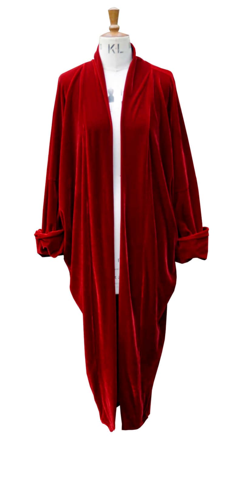 Vintage Christmas Dress | Party Dresses | Night Out Outfits Baylis and Knight Red Velvet Duster Coat Opera $94.38 AT vintagedancer.com