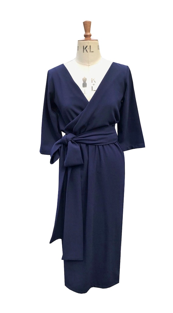 navy pencil dress for wedding