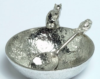 The Owl and The Pussycat Pewter Bowl & Spoon - Unusual Wedding Gifts - Anniversary Gifts - 10th Anniversary - Tenth Anniversary