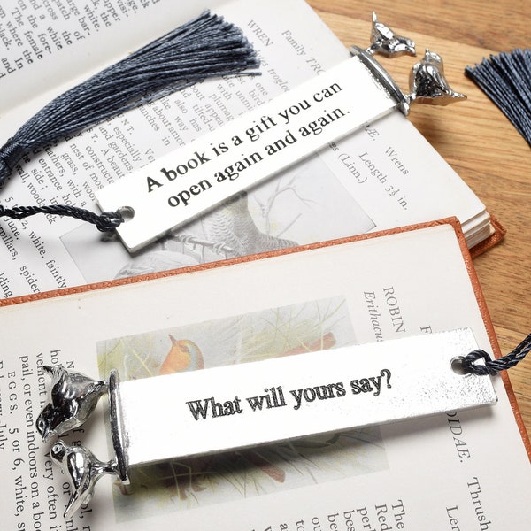 Personalised Engraved Wren Robin Bird Pewter Bookmark Gift. 'A Book is a Gift You Can Open Again and Again' - Book Lover Gifts - Bird Gifts