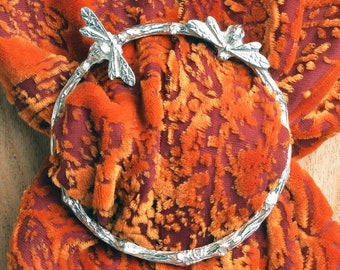 Bee English Pewter Scarf Ring. Handmade Rings For Scarves by Glover and Smith