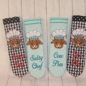 Uchwyt do patelni z słoną pikowaną skórką Highland Cow Chef, uchwyt do garnka, wzór haftu maszynowego 5 x 7 w obręczy ITH