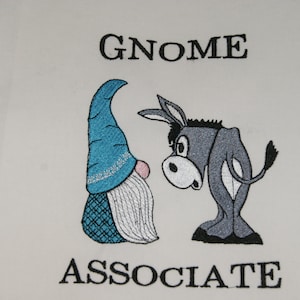 Broderidesign med gnome-åsna, fylld associerad 4x4 5x7