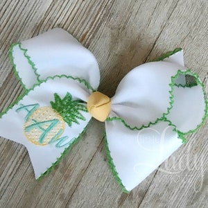 Pineapple Hairbow- Moonstitch Bows- special occasion bows-Embroidered Hairbow- pineapple bow-summer bow- bows for girls-personalized hairbow