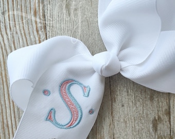 Monogrammed Hairbow- Personalized bows for girls-Custom Hairbow-Headband bows for baby- Handmade hairbow- Single letter hairbow- Embroidered