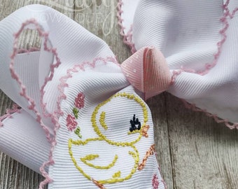 Embroidered Baby Chick Hairbow- Vintage style embroidered Easter chick- Monogrammed Hairbow- Easter Hairbow- Moonstitch Bows- Spring Hairbow