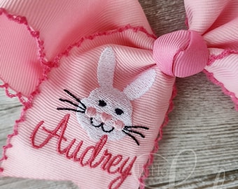 Bunny Hairbow - Embroidered bow for spring - Easter bows for babies - bows with embroidered name - Rabbit hair bow - Custom hair bow - bows-