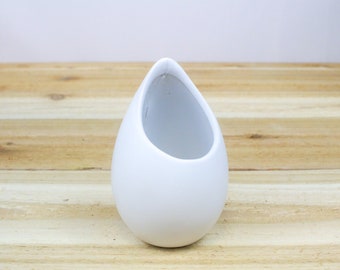 Sale Pack - Small Hanging White Ceramic Vase - For Tillandsia Air Plant - FAST SHIPPING