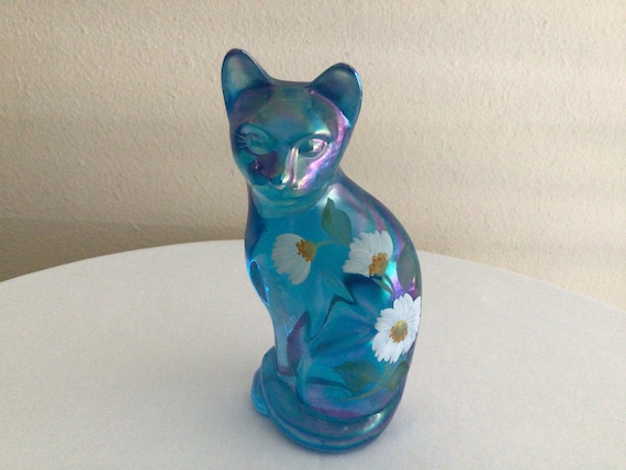Vintage Iridescent Fenton Turquoise Blue Glass Cat With Hand