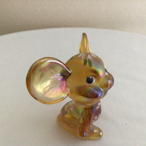 Vintage Fenton Boutonniere Buddy Mouse Satin Glass Mouse Figurine