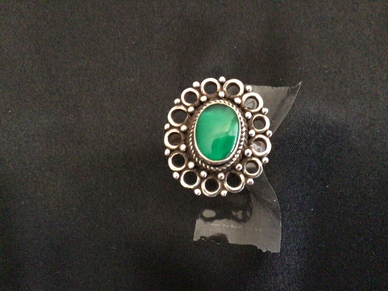 Vintage Statement Green Gemstone Silver Ring Size 8 image 2