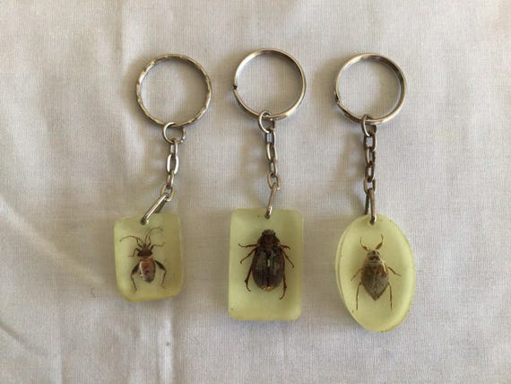 Vintage Lucite Glow Bug Keychains  3 pcs - image 3