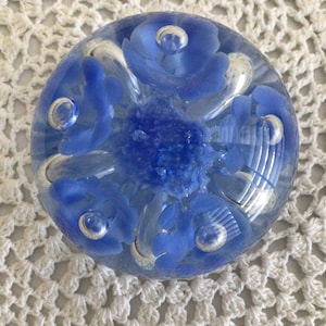 Vintage Joe Rice Art Glass Blue Floral Flowers Center Bouquet ...