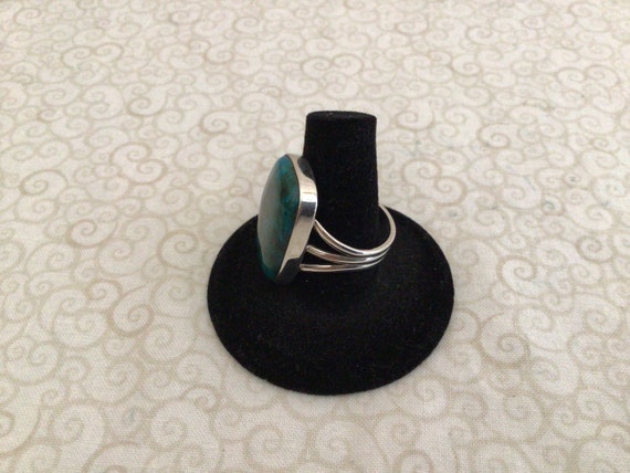 Vintage Statement Turquoise  Silver Ring Size  9 - image 5