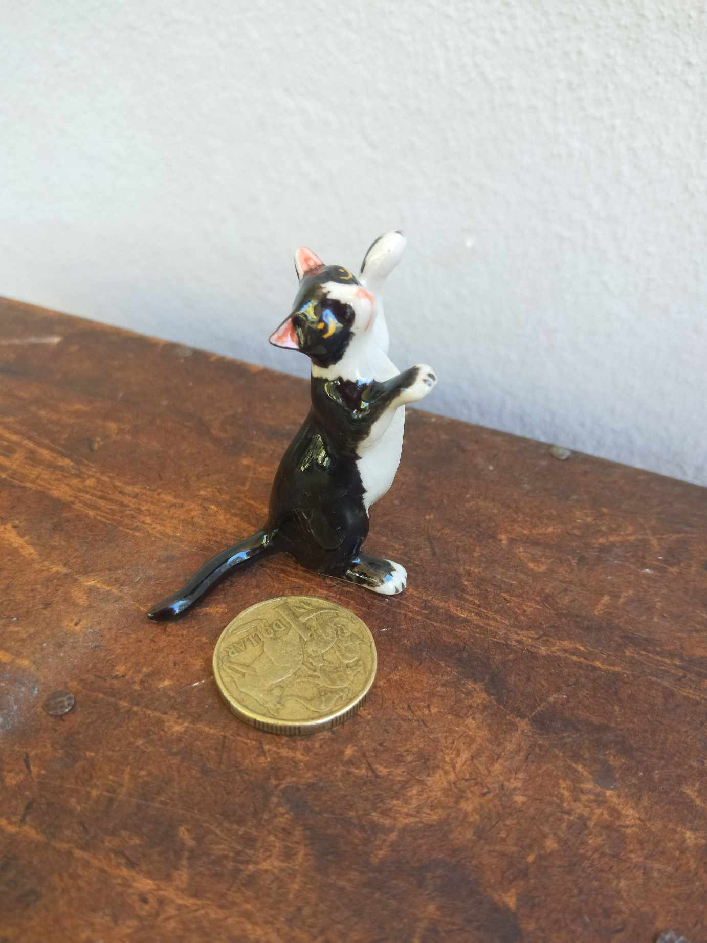 ビクトリアミニチュア猫 現用 タクティカル・キャット 戦術猫 (プラモデル) - ホビー