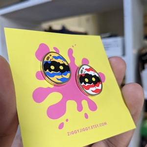 Digi Ei Pin / Eggz / Anime Fanmerch / Fantasy Pin / Süße Pins / Anstecker Vergoldet / Kawaii Chibi Style / Otaku