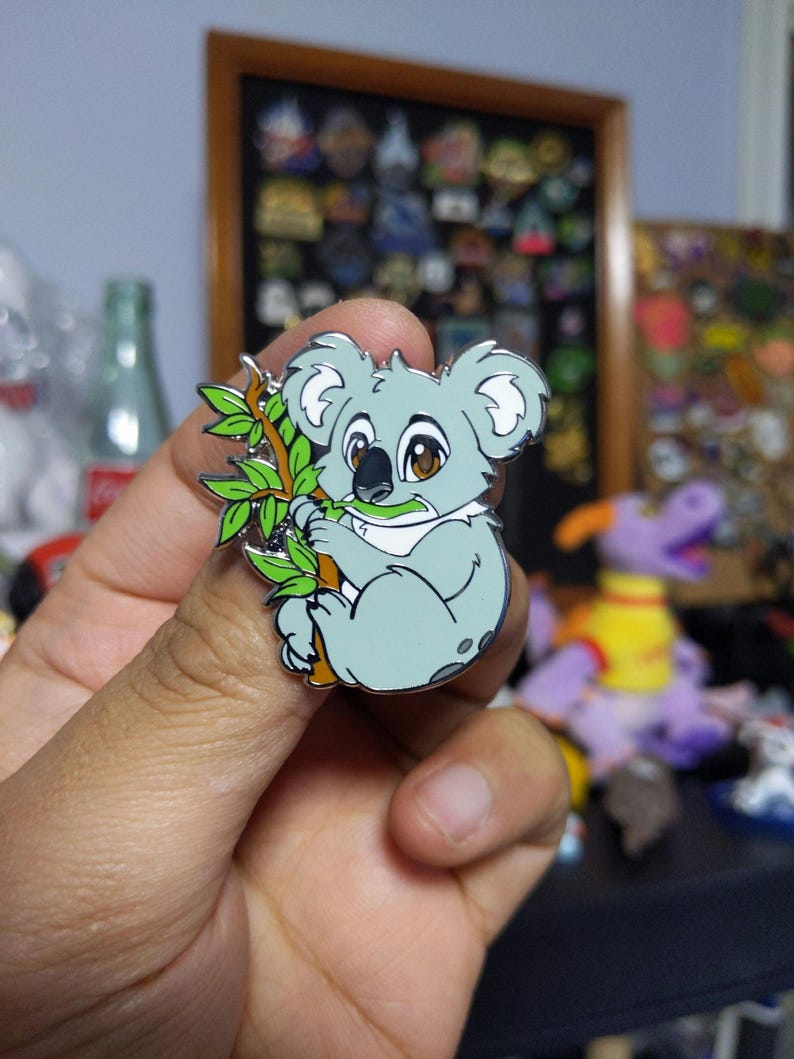 Koala Pin / Hard Enamel / Animal Art / Australia Theme / Kawaii Chibi ...