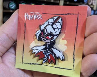 Camilla Carmine / Hellaverse Fanmerch / Przypinki Hazbin Hotel / Czarna twarda emalia / Styl Kawaii Chibi