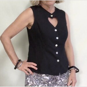 Linen Summer top with Heart Shaped Keyhole Neckline and Pearl Buttons is available in Black or White.