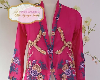 Size XS: High Quality Peranakan Nyonya Kebaya (Birds/ Butterflies)