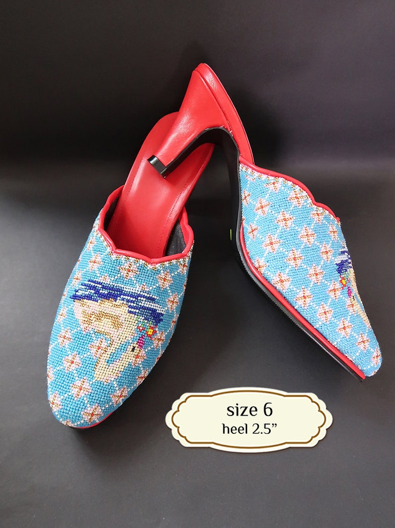 Size 4 6: Micro-Beaded Slippers, Peranakan Nyonya Kasut Manek Size 6: Swan