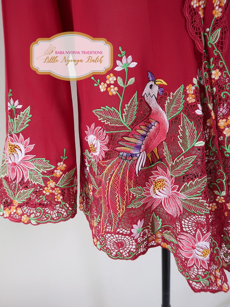 6XL : Plus-size Peranakan Nyonya Kebaya High Quality on Cotton Voile Cherry