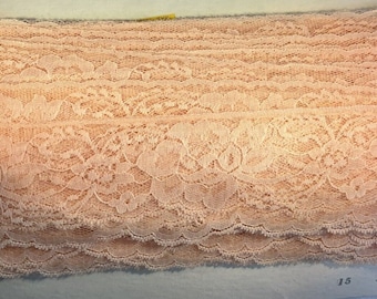 Scalloped Stretch Lingerie Lace Peach Floral Trim Roll Appx 44 Yds 3" Wide