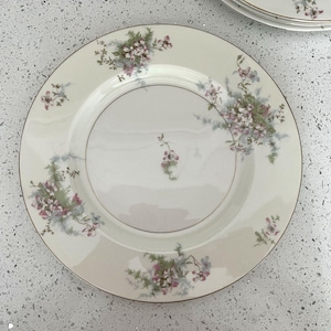 Set Of 4 Theodore Haviland NY Apple Blossom 10 3/4&quot; Dinner Plates Gold Rimmed