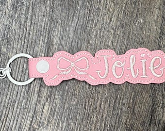 Custom coquette bow Name Keychain, personalized keychain gift, girly bag tag, bow personalized keychain