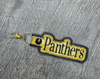 Name tag keychain, embroidered name keychain, backpack tag, personalized keychain, backpack keychain, custom name tag, diaper bag tags