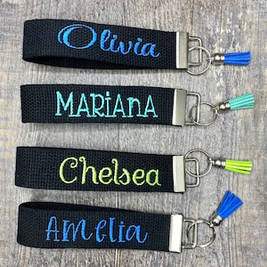Personalized Key Fob Keychain, Custom Embroidered Name Keychain Strap, Custom Wrist Lanyards, wrist keychains