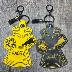 Cheerleader Name tag keychain, megaphone keychain, cheer backpack tag, personalized keychain, custom name tag, cheer team gifts