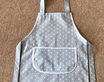 Child's gift cooking craft fabric apron approx age 4-6 blue little stars