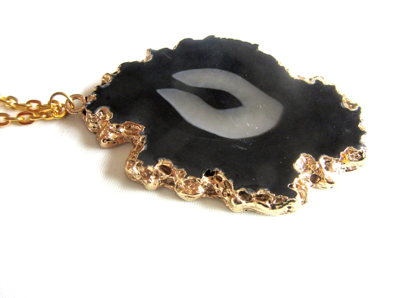 Agate Slice Pendant Necklace Black Geode Gold Plated Edge with Goldtone Chain 31-34 Inches Unisex