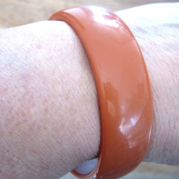 Wide Lucite Bangle Seamless Average Size Paprika Color