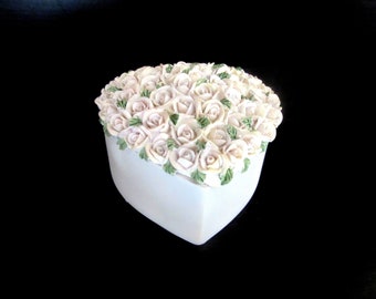Covered Trinket Dish or Gift Box Ceramic Resin Composite Pink Roses