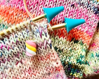 Marshmallow flump sweets candy / crochet / knitting stitch marker /  progress keeper