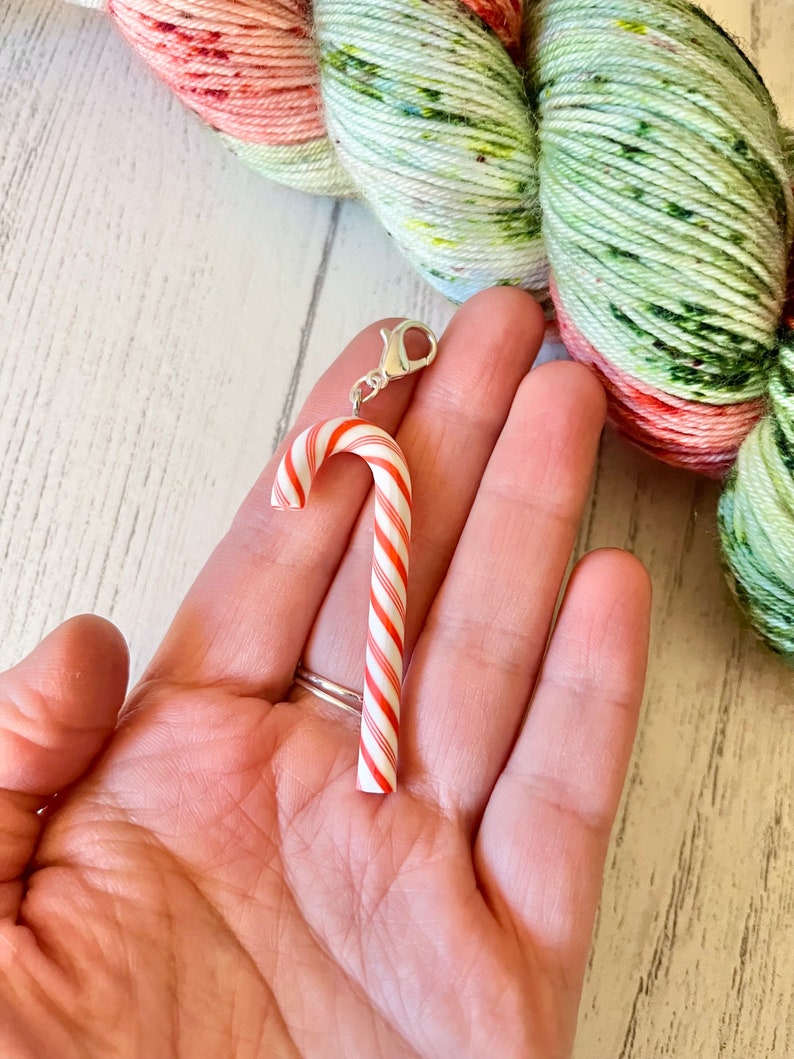 Candy cane Christmas / crochet / knitting stitch marker / progress keeper image 3