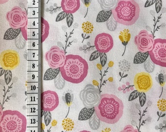 100% cotton poplin fabric pink floral sewing patchwork epp- fat quarter or metre
