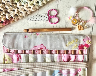 Crochet hook storage roll (blue floral rose)