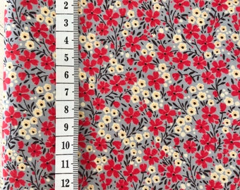 100% cotton poplin fabric red grey ditsy floral fabric sewing patchwork epp- fat quarter or metre