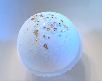 MILWAUKEE MOON Artisan Bath Bomb, Bath Bomb, Luxury Bath Bomb, Spa Bath, Relaxing Bath, Pampering Bath Bomb, Salty Bath, Detox Soak,  Bath