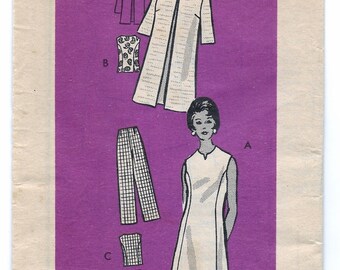 A Princess Seam Top/Dress, Straight Leg Pants/Shorts & 3/4 Sleeve Coat/Jacket Pattern for Women - Size 10, Bust 32-1/2" • Marian Martin 9346