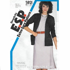 A Slim-Fit Short Sleeve T-Shirt Dress & Unlined Cardigan Jacket Sewing Pattern for Women: Uncut - Sizes 10-12-14 • Simplicity 5821