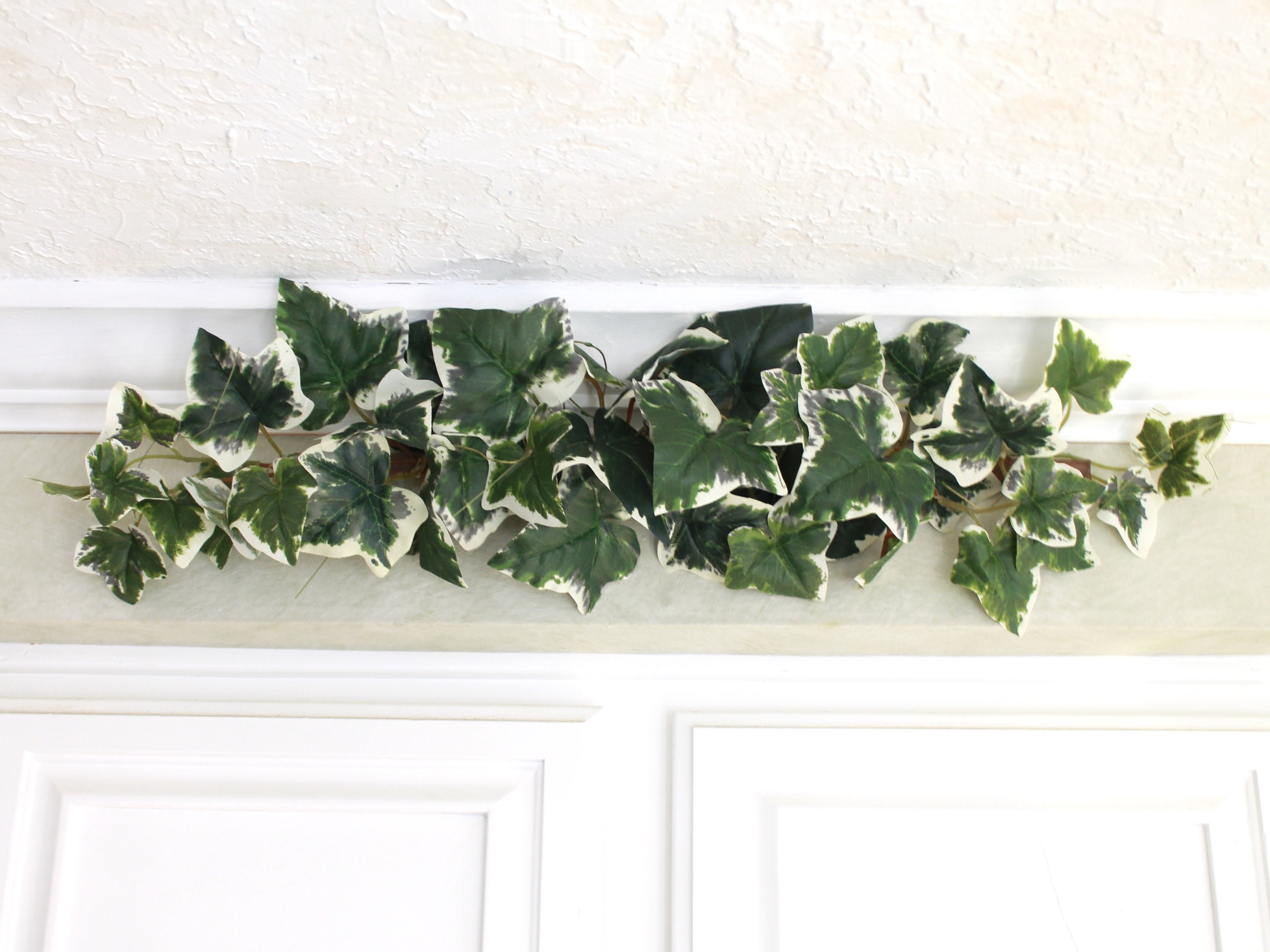 Fake Ivy Leaves, Set of 12 Artificial Greenery Garlands for Wedding Arch,  Poison Ivy Costume, Vines for Room Decor or Jungle Party Backdrop 