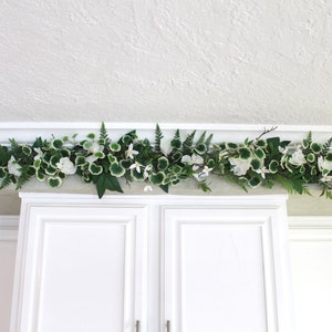 Large Silk Floral Festoon - White | Green (F24-17)
