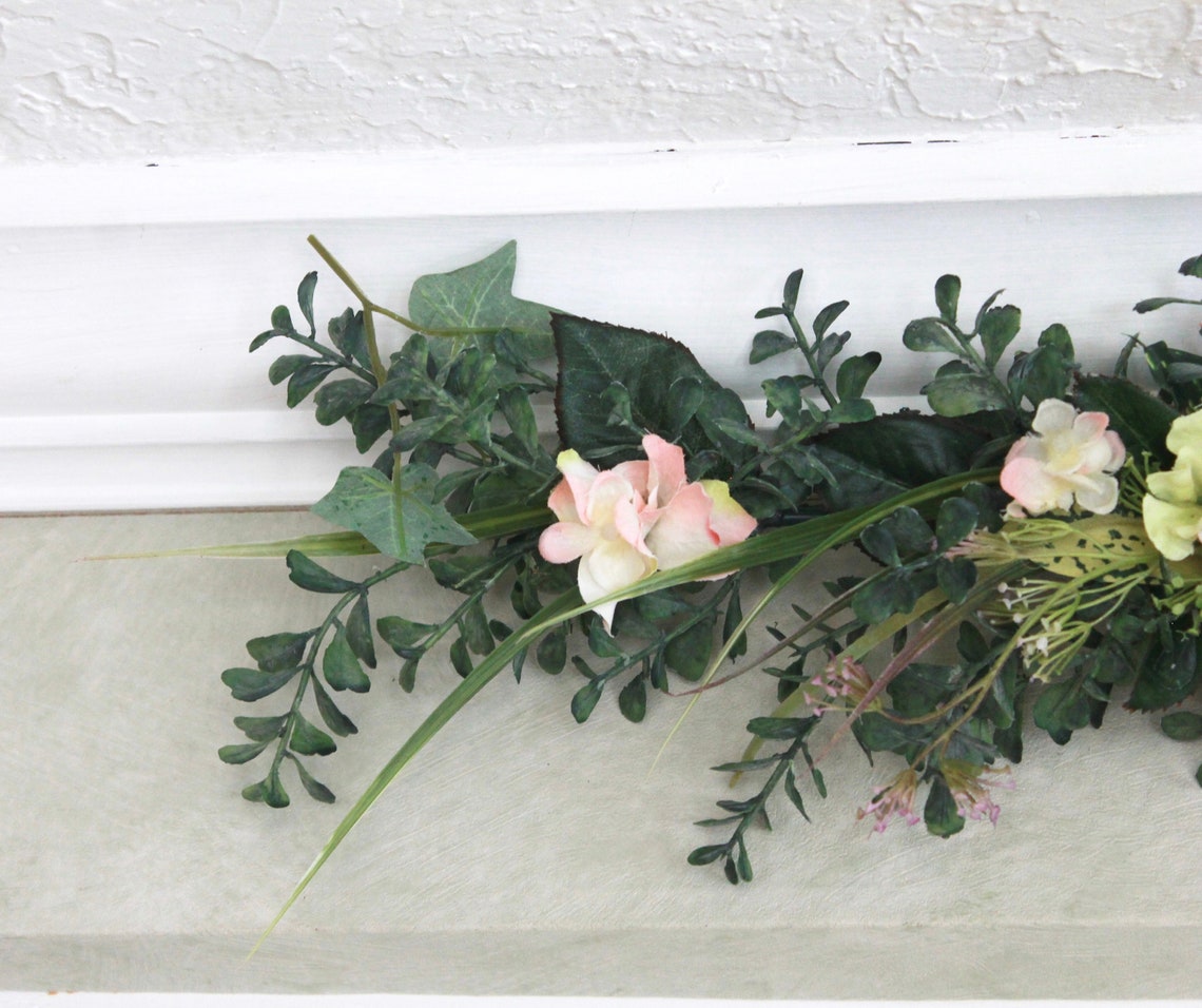 Small Silk Floral Festoon Pink & Cream S19189 Etsy