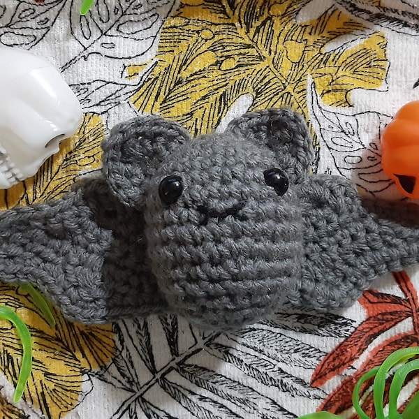 Smiling Halloween Amigurumi Vampire Bat