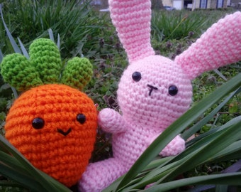 Cute Amigurumi Crochet Easter Bunny and Smiling Carrot Pairing