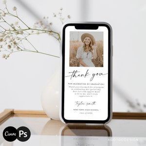Digitale Graduierung Dankeskarten-Vorlage, Moderne Graduierung, College-Abschluss, Abschlussankündigungen Photoshop, PSD, CANVA #Y22-ESG1-PSD